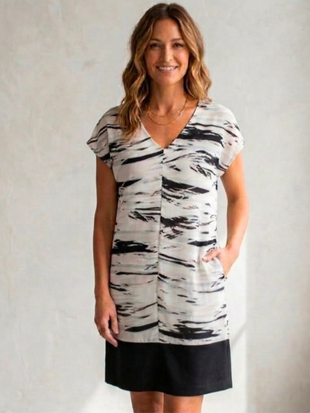 Dalia Tunic Mini Dress Black White Size S